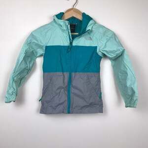 The north face girls 7/8 hyvent jacket